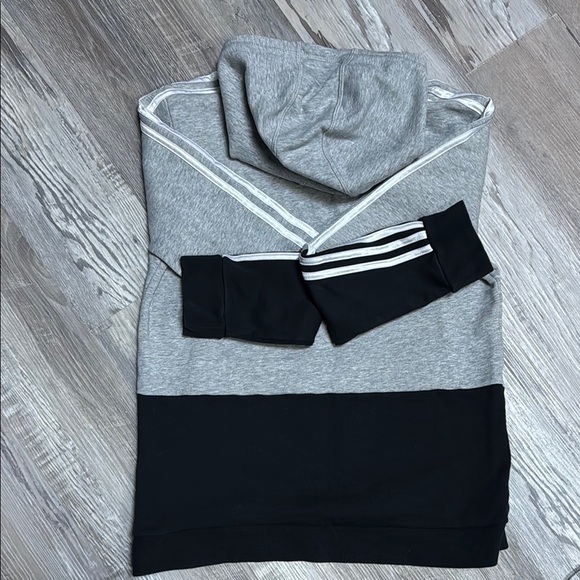 Boys Adidas Gray and Black Hoodie - Picture 4 of 4